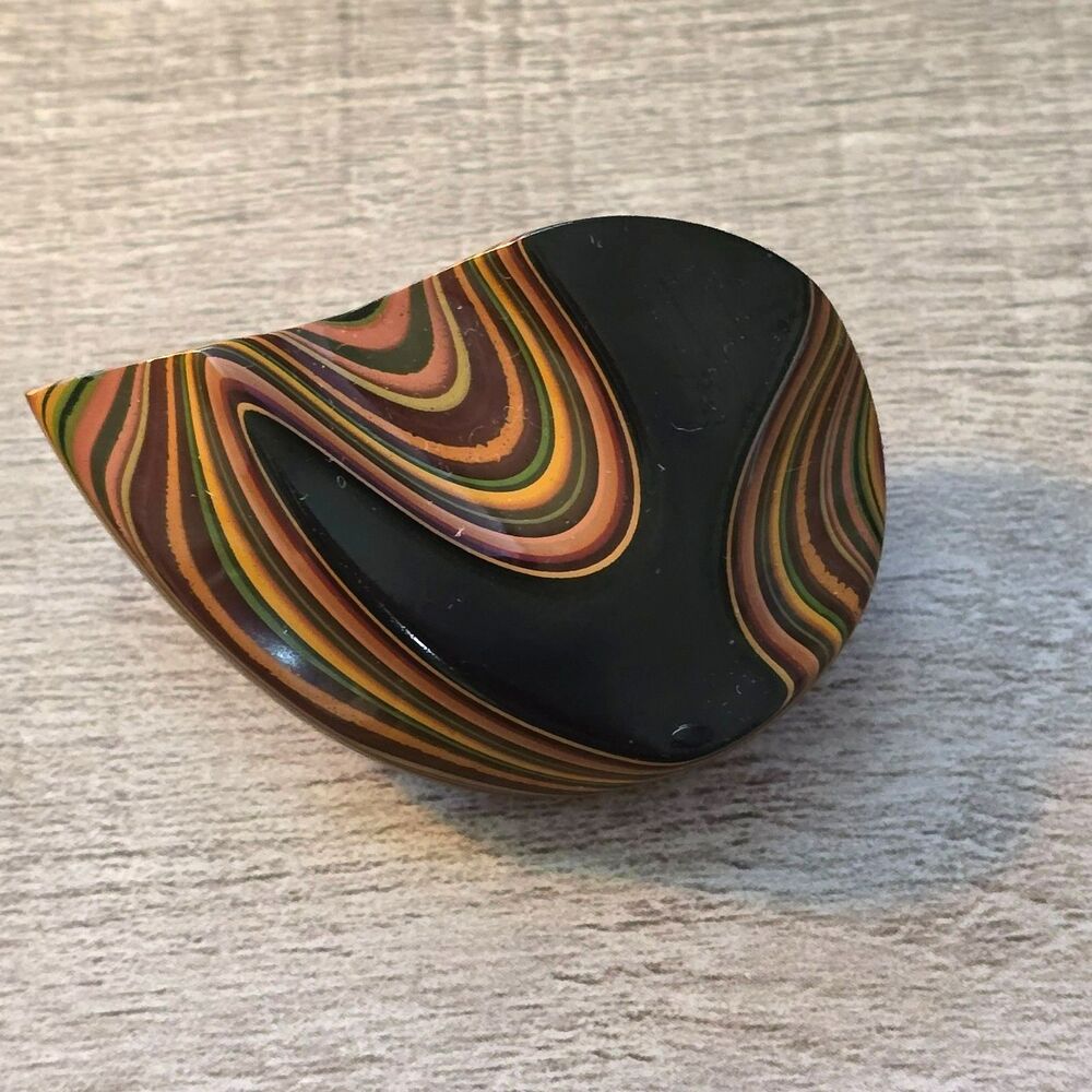 Vintage Japanese Iro Urushi Leaf Brooch